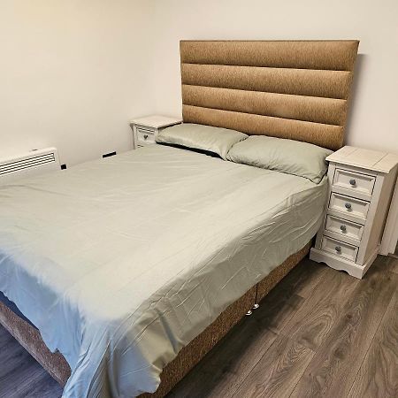 1 Bed Modern Flat Lägenhet Didcot Exteriör bild